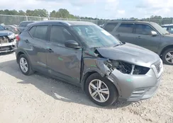 3N1CP5CU1KL565712: 43797146