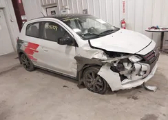 ML32AWHJ2RH010794: 43796873