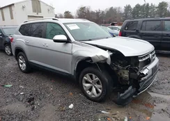 1V2LR2CA7JC545095: 43799485