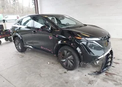 JN1CF0BB7RM733925: 43805802