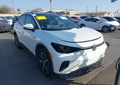 1V2FMPE85PC011976: 43817066