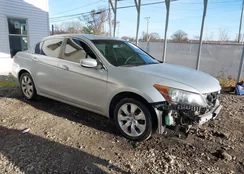 1HGCP26858A014243: 43819956