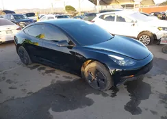 5YJ3E1EA2PF687564: 43821115