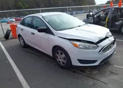 1FADP3E26GL345685: 43821181