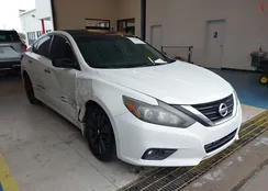 1N4AL3AP8HC202030: 43820607