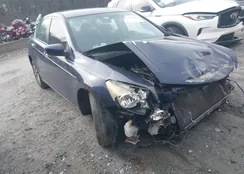 1HGCP2F30BA124953: 43825093