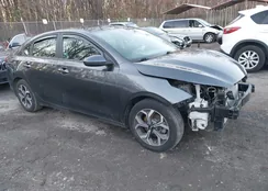 3KPF24AD7ME313590: 43825708