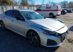 1N4BL4CV3RN303066: 43830669