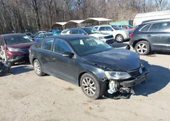 3VWDP7AJ0CM068746: 43832917