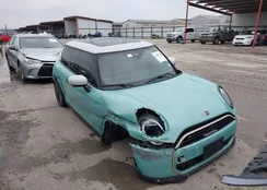 WMW13GD05S2W90198: 43833386