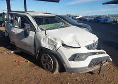 3C4NJDBN5ST536404: 43838732