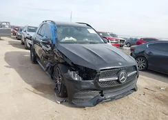 4JGFB4JB8MA330590: 43844472