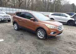 1FMCU0GD5HUD24569: 43855585