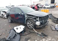 3MVDMBBL6NM452739: 43868477