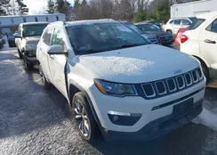 3C4NJDBB5JT144320: 43870673