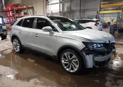 2LMPJ8LP8JBL41830: 43875261