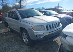 1C4NJCBA3CD553829: 43878346