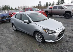 3MYDLBYV4HY158896: 43881177