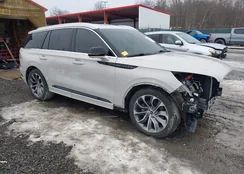 5LMYJ8XY5LGL36953: 43885929