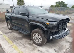 3TYKD5HN7ST033124: 43885536