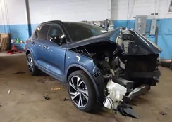 YV4162UM8N2645998: 43891938