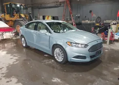 3FA6P0LUXER172585: 43893195