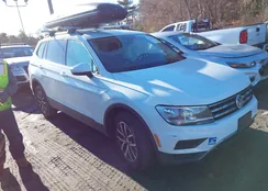 3VV2B7AX3KM070911: 43901941