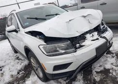 3VV0B7AX5LM068957: 43903503