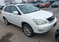 2T2HK31U78C085836: 44504231