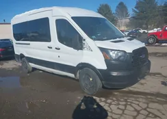 1FBAX2CM3FKA92782: 44506100