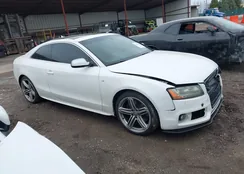 WAU3VAFR1BA005275: 44508188