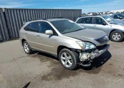 2T2HK31U38C071853: 44507366