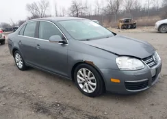 3VWRX7AJ8AM041586: 44511037