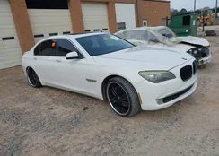 WBAKC8C55BC431938: 44512674