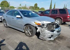 JH4CU2F83DC006565: 44512782