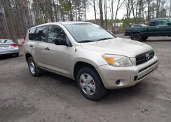 JTMBD33V366003227: 44512567