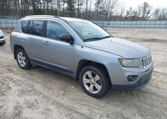 1C4NJDBB3ED841352: 44519695