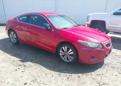 1HGCS12388A006804: 44520926