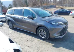 5TDYRKECXRS208095: 44521034