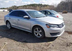 1VWBS7A30EC113731: 44521076