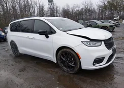 2C4RC1GG9SR530533: 44522289