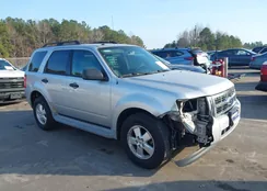 1FMCU9DG5AKB81093: 44524157