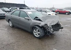 4T1BE32K55U565463: 44524855