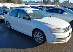 3VWD17AJ3FM260975: 44524337