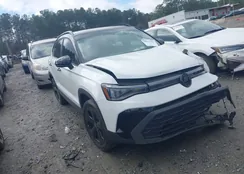 3VV2C7B25SM006238: 44525256