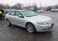 3LNHM28T89R618208: 44528989