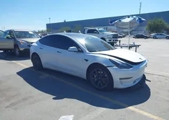 5YJ3E1EAXPF458517: 44529002