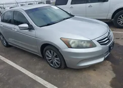 1HGCP2F78BA014591: 44529793