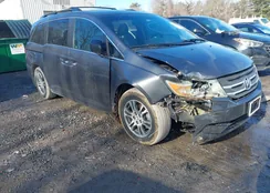 5FNRL5H67CB135244: 44530817