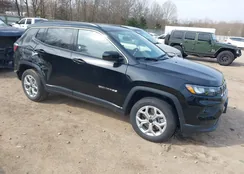 3C4NJDBN1ST548744: 44530247